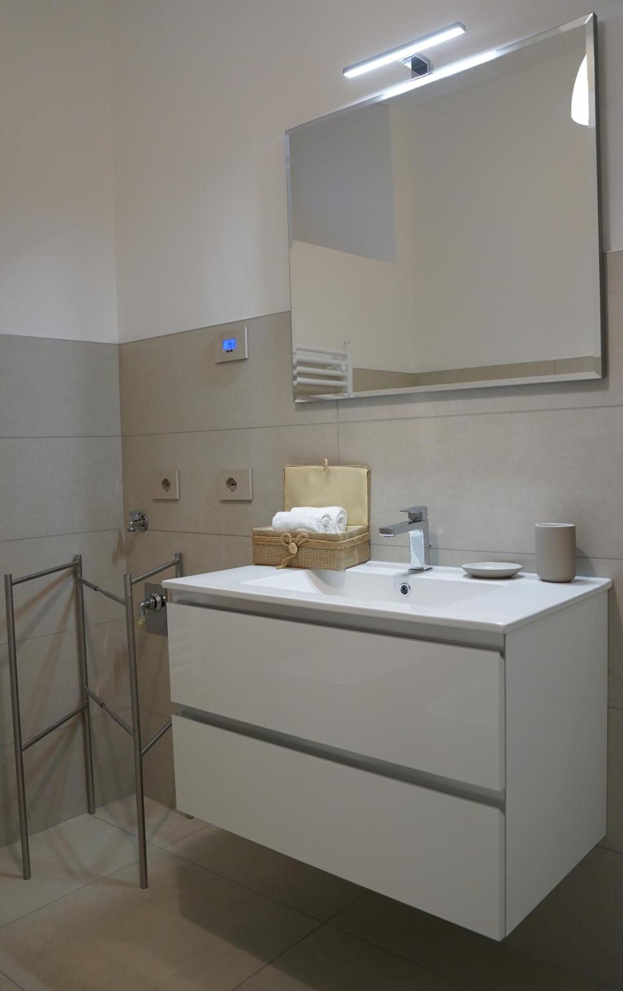 Monumentale M5 Apt - 6 Ospiti & Famiglie Con 2 Bagni E Suite Milano Esterno foto